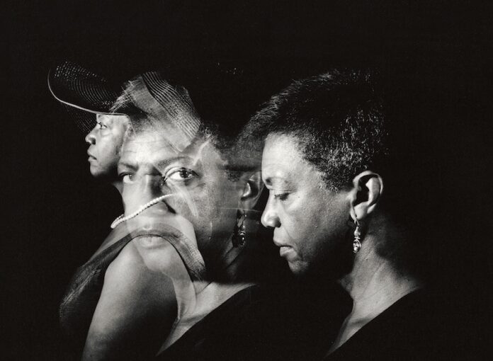 F&A NINA 70x100 pix_page-0001