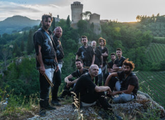 Cena medievale quarant’anni tamburi medioevali