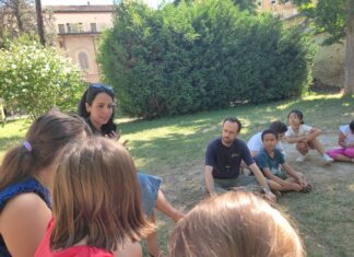 “La Terra di Mezzo”: estate giovani, volontariato e intercultura. L’on. Ouidad Bakkali incontra i ragazzi di Casa Italia-Cina