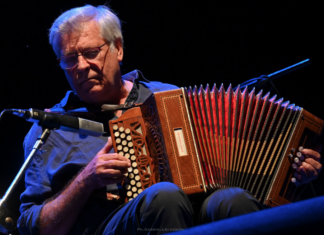 “In mezzo scorre il Fiume”: Percorsi fra arte, musica e natura