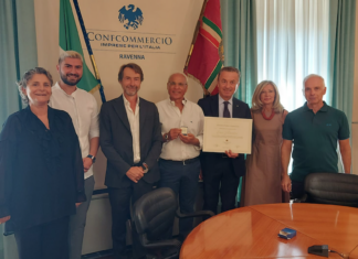 Confcommercio Ravenna: attestato di stima e riconoscenza al Commissario della Polizia di Stato Enzo Fiorentino