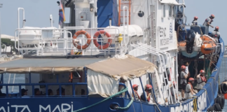 Arrivata la Alta Mari è concluso lo sbarco dei 34 migranti