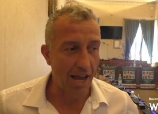 “Specchio delle mie brame” ai Magazzini del Sale