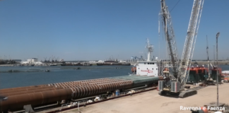 Visita del ministro al cantiere del rigassificatore: i tempi al momento sono rispettati