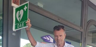 Un defibrillatore in Asppi
