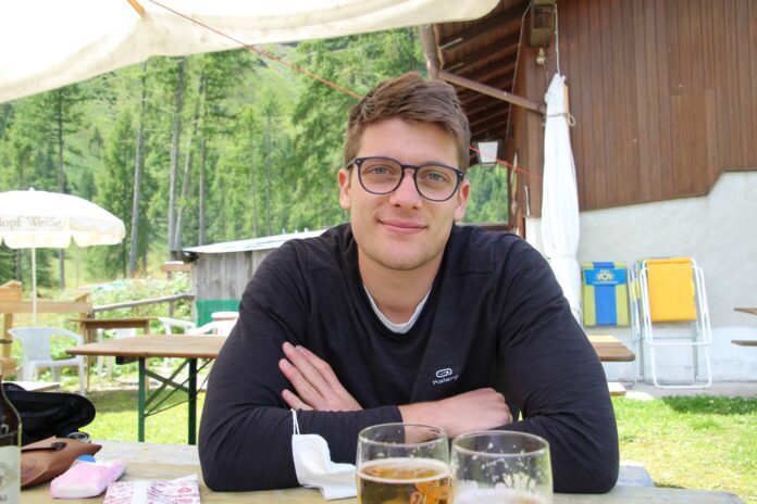 311113950_1301245960421959_2517965779857090491_n