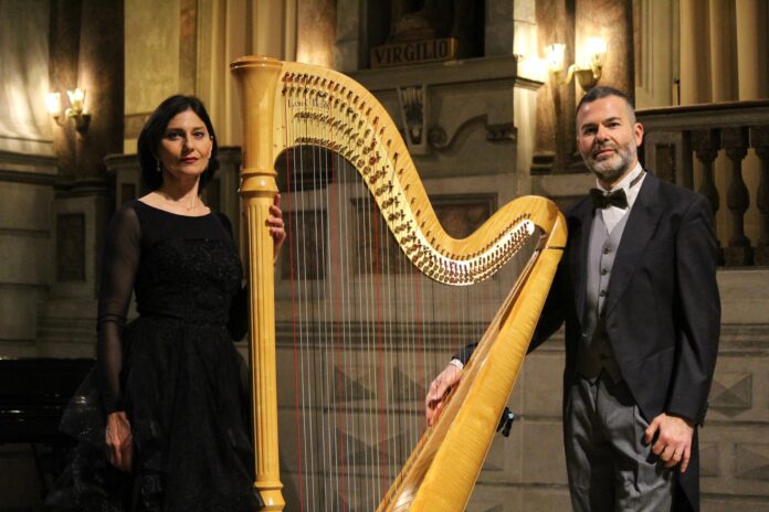 Daniela Pini e Davide Burani. 2(1)