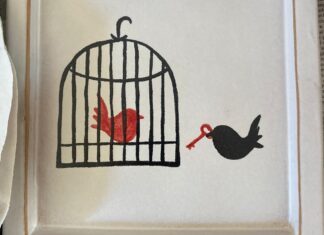 “Bricks of Sisterhood”: un percorso artistico tra l’argilla e la sorellanza