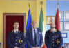 Il Questore di Ravenna Lucio Pennella dà il benvenuto a due nuovi funzionari della Polizia di Stato