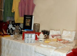 Croce Rossa: Mercatino solidale in via Guaccimanni, 19