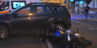 Scontro auto-moto: due feriti in ospedale