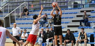 Basket: Superata l’Andrea Costa Imola con una buona prestazione di squadra