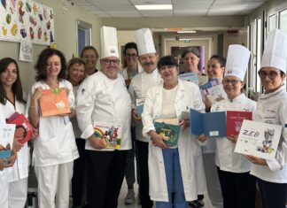 Libri in dono dall’Associazione Cuochi alla Neuropsichiatria Infanzia e Adolescenza di Ravenna