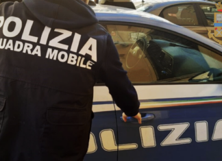 Lesioni ed estorsione ai danni dei genitori: misura cautelare eseguita dalla Polizia di Stato