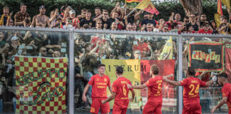 Calcio: Il Ravenna in dieci vince il derby con l’Imolese