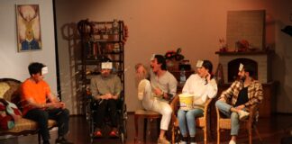 La compagnia Amici dell’Europa torna ai Filodrammatici