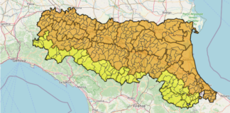 Allerta meteo confermata rossa fino a mezzanotte. Da domenica diventa arancione