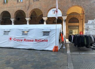 Da venerdì a domenica il mercatino solidale della Croce Rossa in piazza San Francesco