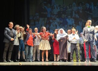 Teatro Rasi: Successo ed emozione allo spettacolo di beneficenza “Re per una notte”. In tutela delle persone disabili