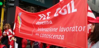 Cgil: sciopero della scuola, presidio a Ravenna in Piazza del Popolo