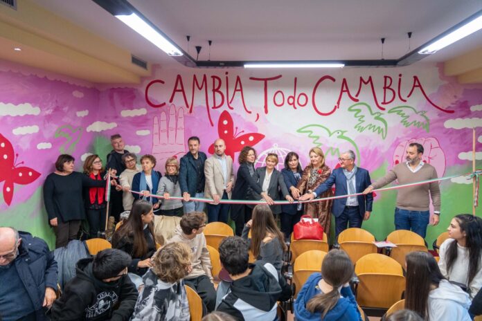 3c4355c3-82b8-4d2b-8c7a-73212e8d5fc4