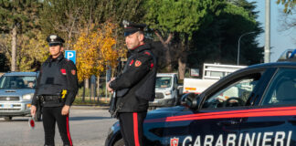 Carabinieri Faenza: denunciate tre persone per furto in un supermercato