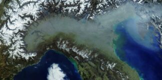 Ravenna in Comune: “Disperdiamo l’aria pesa intorno a noi”