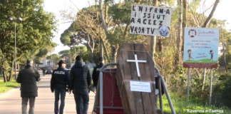 Funerale per l’ex Farmografica ? Lavoratori e sindacati di nuovo in corteo per le vie di Cervia