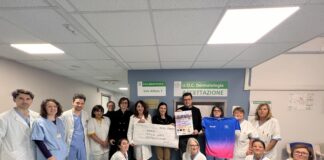 Donazione alla Dermatologia di Ravenna dalla famiglia Gobbi in memoria del figlio Enrico