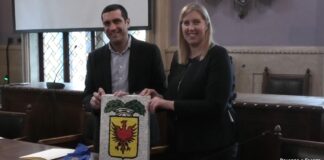 Michele de Pascale lascia l’incarico di presidente della provincia di Ravenna a Valentina Palli