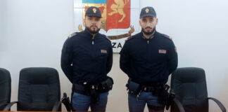 Spaccio di droga: arrestato un uomo in possesso di diverse sostanze e 10 mila euro falsi