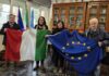 Unuci Lugo: donazione di due bandiere alla scuola media Gherardi