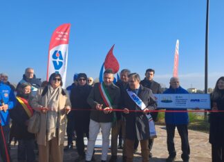 Nella rotonda Ucraina, un Monumento al Donatore di Sangue