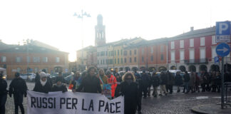 A Russi una fiaccolata per la pace