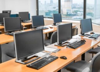 Unione della Romagna Faentina: da UniCredit 25 computer per il Centro per le Famiglie