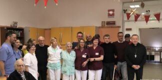 Il Prefetto De Rosa e l’arcivescovo Monsignor Ghizzoni in visita alla casa di riposo “Garibaldi”