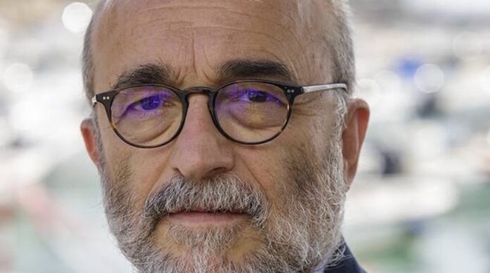 maurizio-roi-241393.660x368