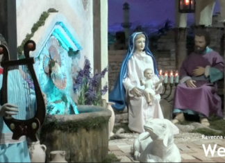 Si riaccendono le luci nel presepe meccanico di San Francesco a Faenza