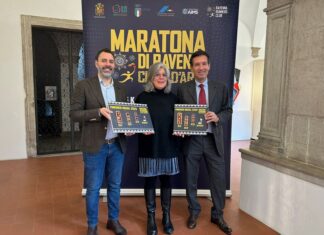 Maratona di Ravenna 2025: presentate le medaglie