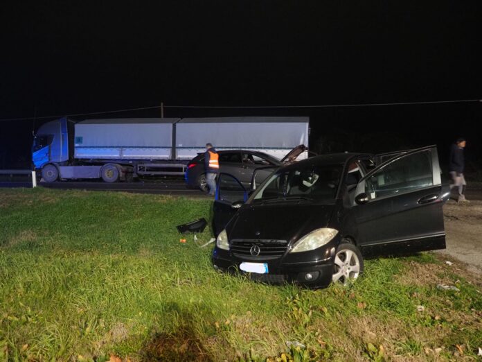 93a2b5fb-5f98-483c-a7d4-66d9280a4729