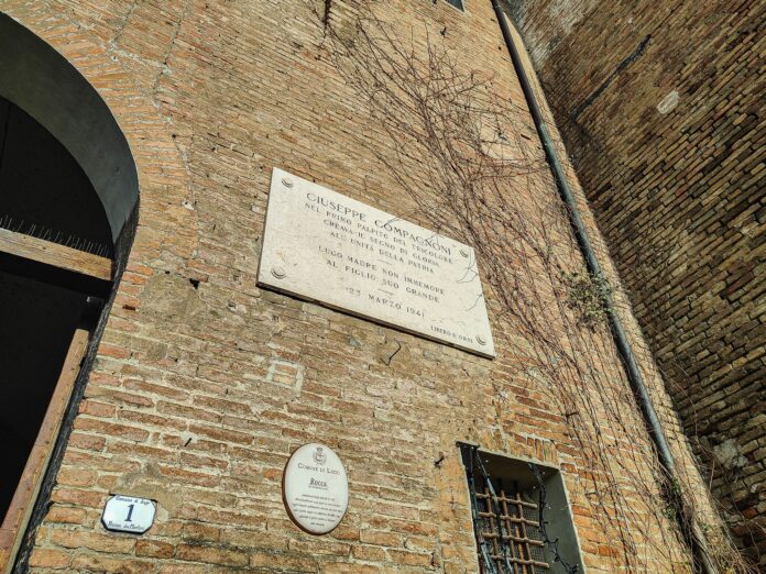 Lapide a Giuseppe Compagnoni - Rocca di Lugo (1)