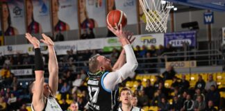 Basket: I Blacks perdono nel finale a Treviglio