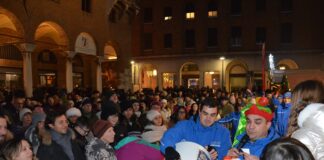 ADVS e Vigili del Fuoco: la Befana scende dal cielo ed estrazione Lotteria 2025. Ecco i numeri vincenti