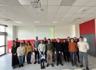 Incontro Tecnopoli di Ravenna e Piacenza, consegnata borsa di studio