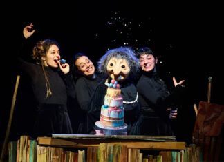 Favola al Teatro Masini di Faenza: Accademia Perduta/Romagna Teatri presenta “Bella, bellissima!”