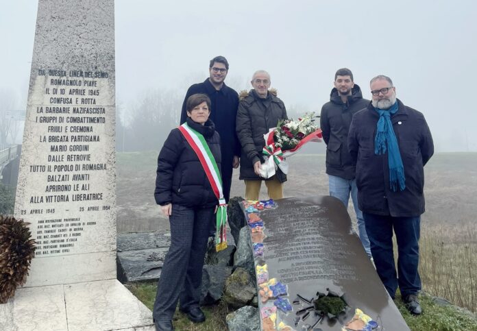 Deposizione fiori sminatori Senio