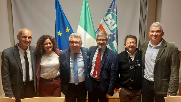 Foto di gruppo FAI CISL Romagna