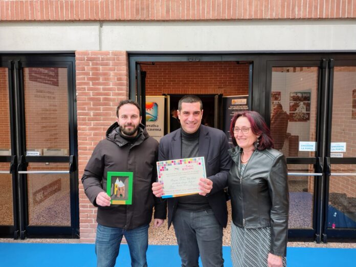 Il presidente della Regione ER Michele del Pascale premia il Club del Sole Bagno Dolcevita Puntamarina