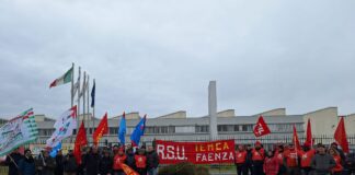 Nuovi scioperi e presidio alla Iemca di Faenza