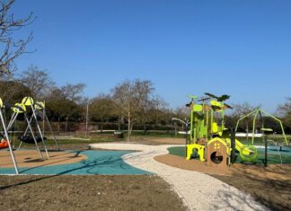 Parco Teodorico: terminati i lavori per l’area giochi inclusiva